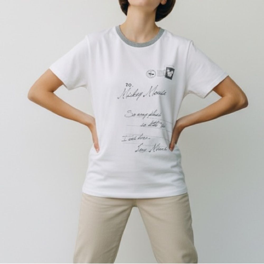Uniqlo x Disney Mickey Mouse Postcard White Graphic T-Shirt in Size XL